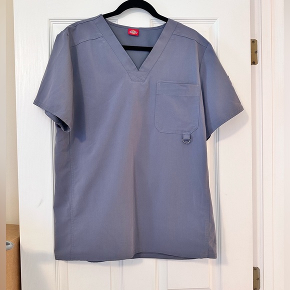 Pewter Dickies Scrubs Xtreme Stretch Mens V Neck Top 81910 PEWZ - Picture 1 of 8